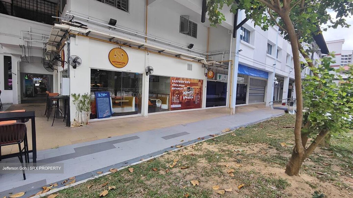 Bedok Reservoir Road (D16), Shop House #572584911